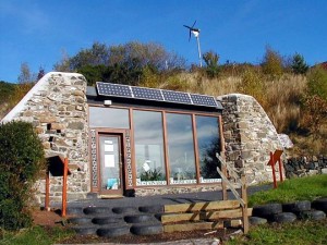 fife_earthship